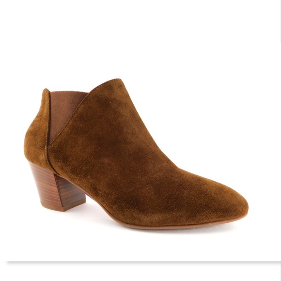 New AQUATALIA Brown Suede Weatherproof Bootie 8